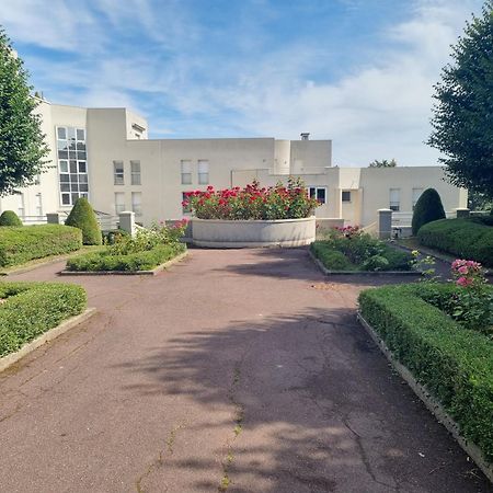 Chambre Avec Sdb Et Toilettes Privatives Rosny-sous-Bois Eksteriør billede