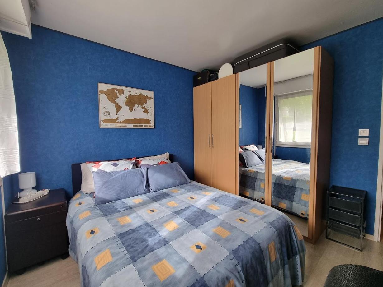 Chambre Avec Sdb Et Toilettes Privatives Rosny-sous-Bois Eksteriør billede